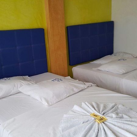 Hotel Confort Cuba Pereira Bagian luar foto