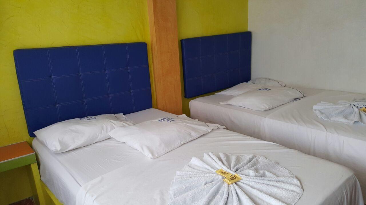 Hotel Confort Cuba Pereira Bagian luar foto
